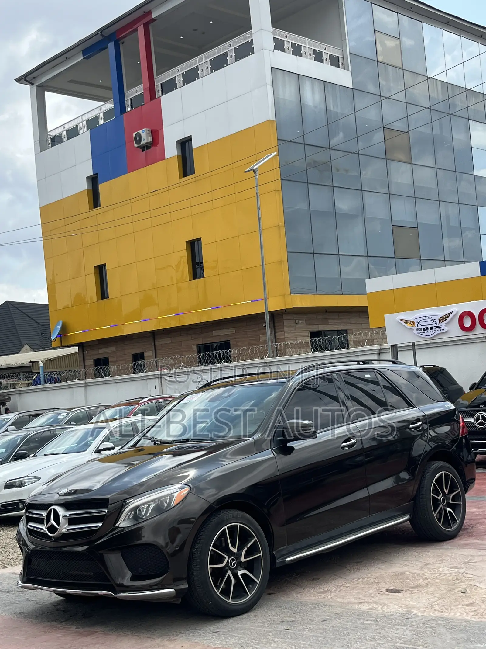 Mercedes-Benz GLE-Class 2015 Brown