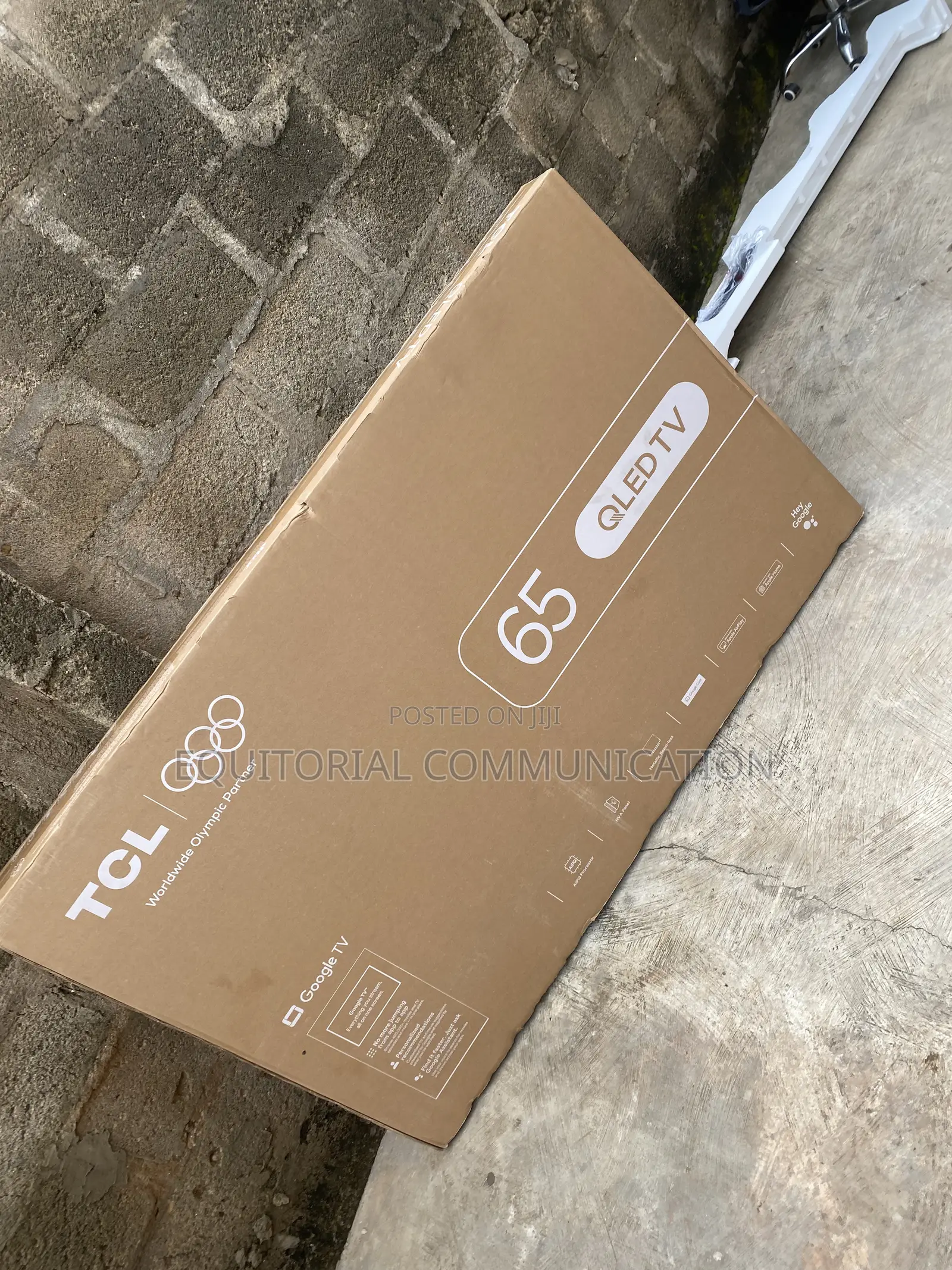 TCL 65 Inch Smart TV With QLED Display