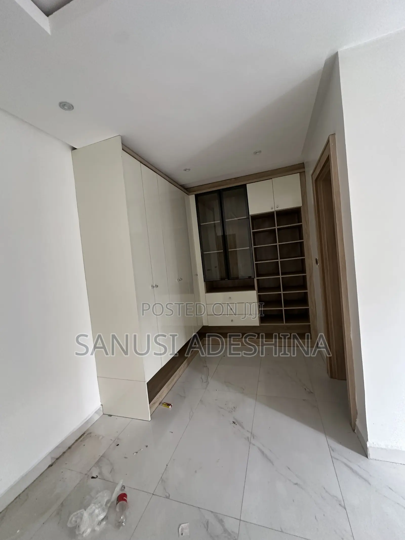 4bdrm Duplex in Lugbe Fct Abuja for sale