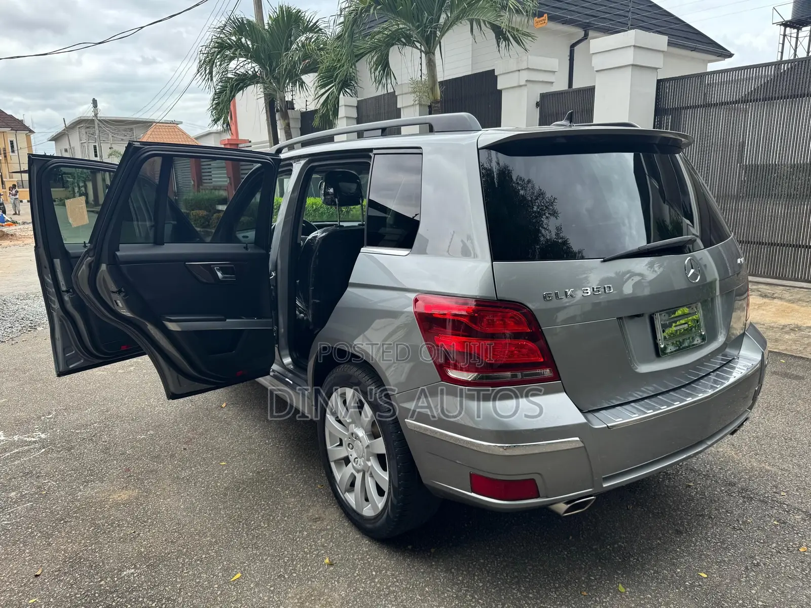 Mercedes-Benz GLK-Class 2011 Gray