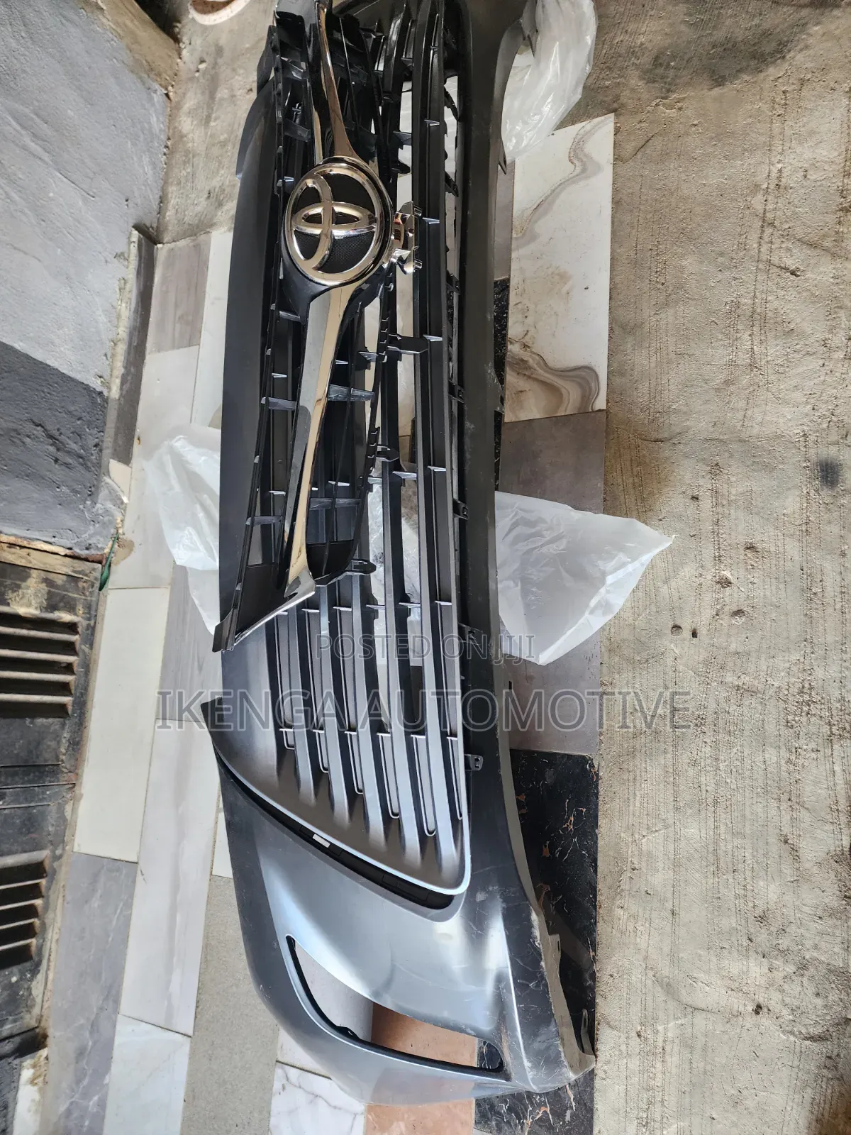 Complete Front Bumper Toyota Camry 2015-017