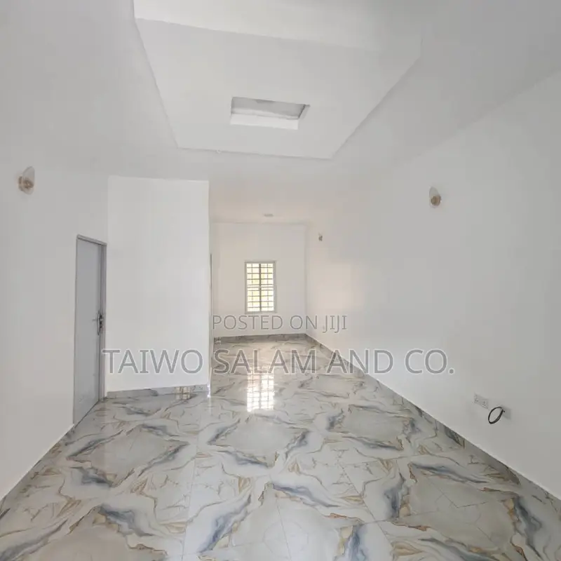2bdrm Block of Flats in Jericho for rent