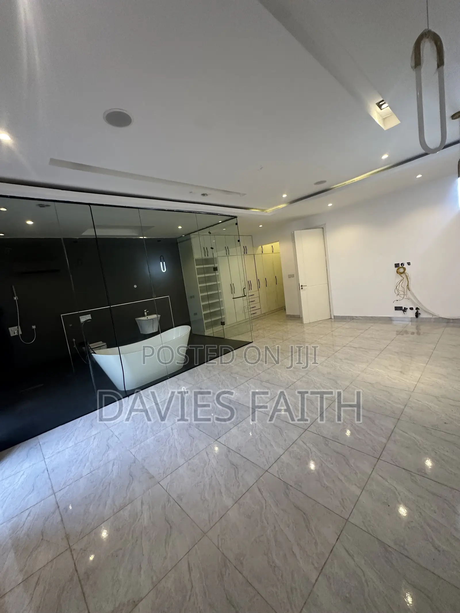 4bdrm Townhouse/Terrace in Jahi for sale