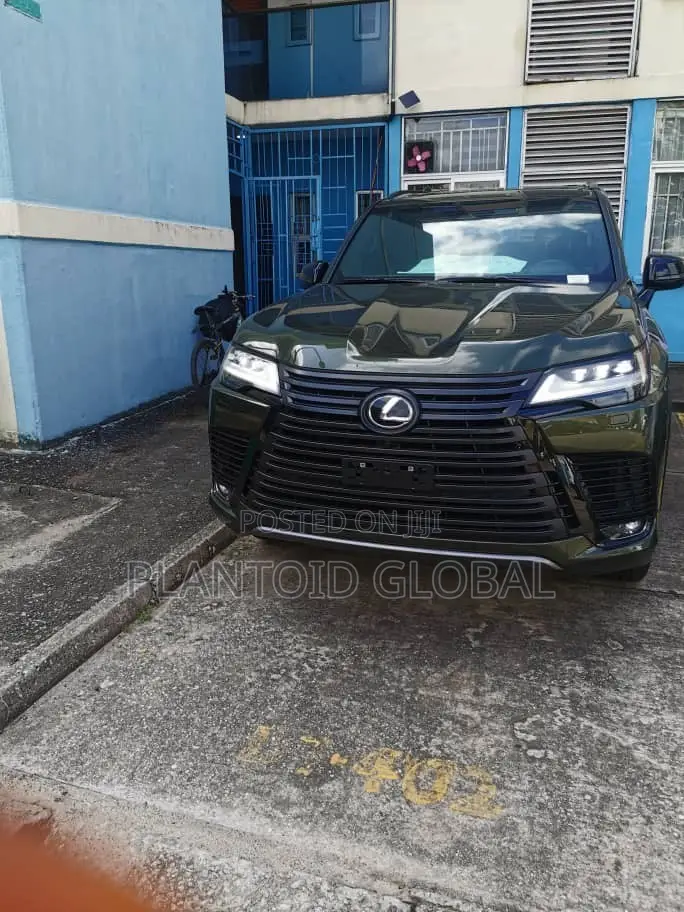 Lexus LX 700h 2025 Black