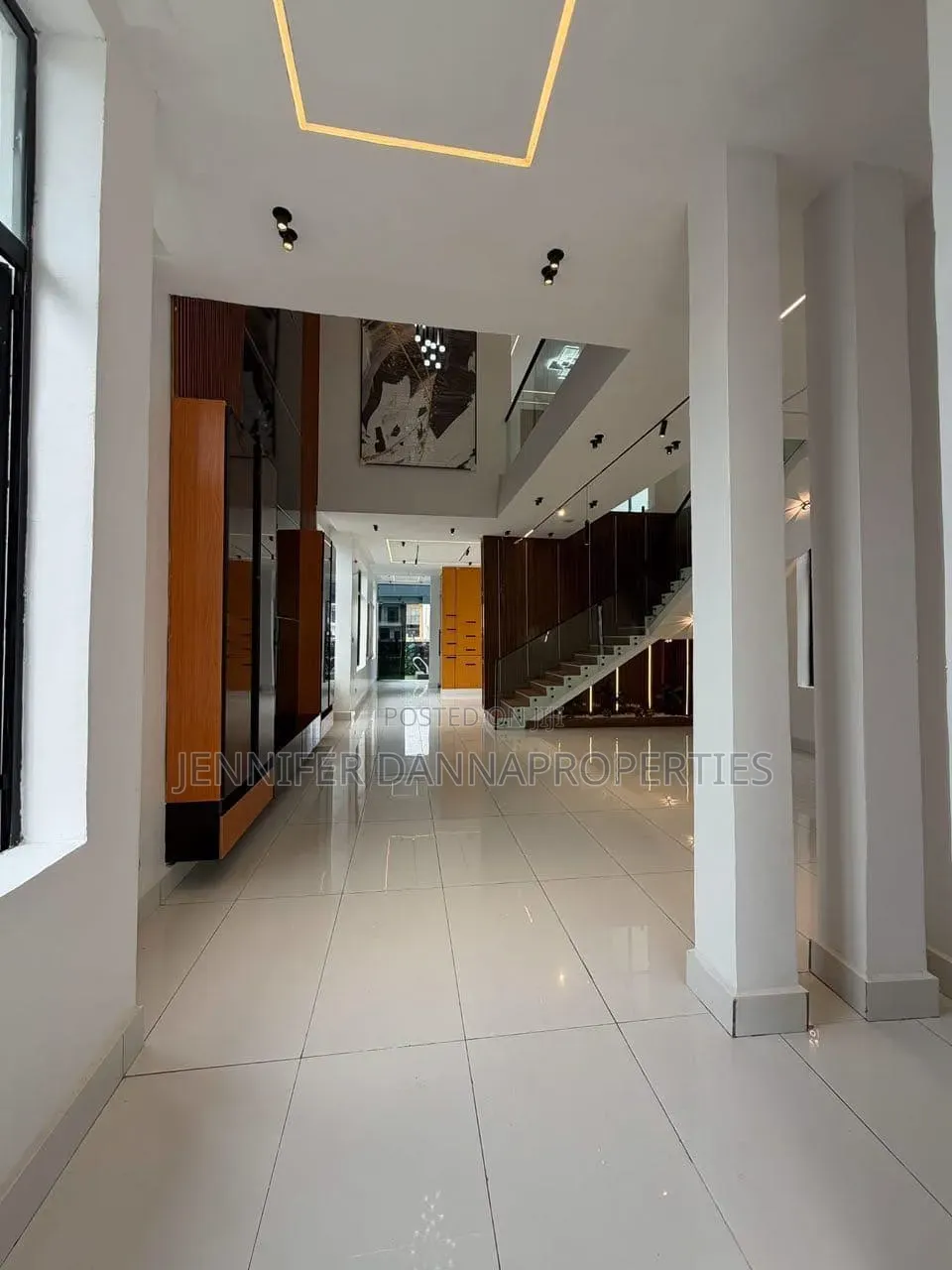 5bdrm Duplex in Ado / Ajah for sale
