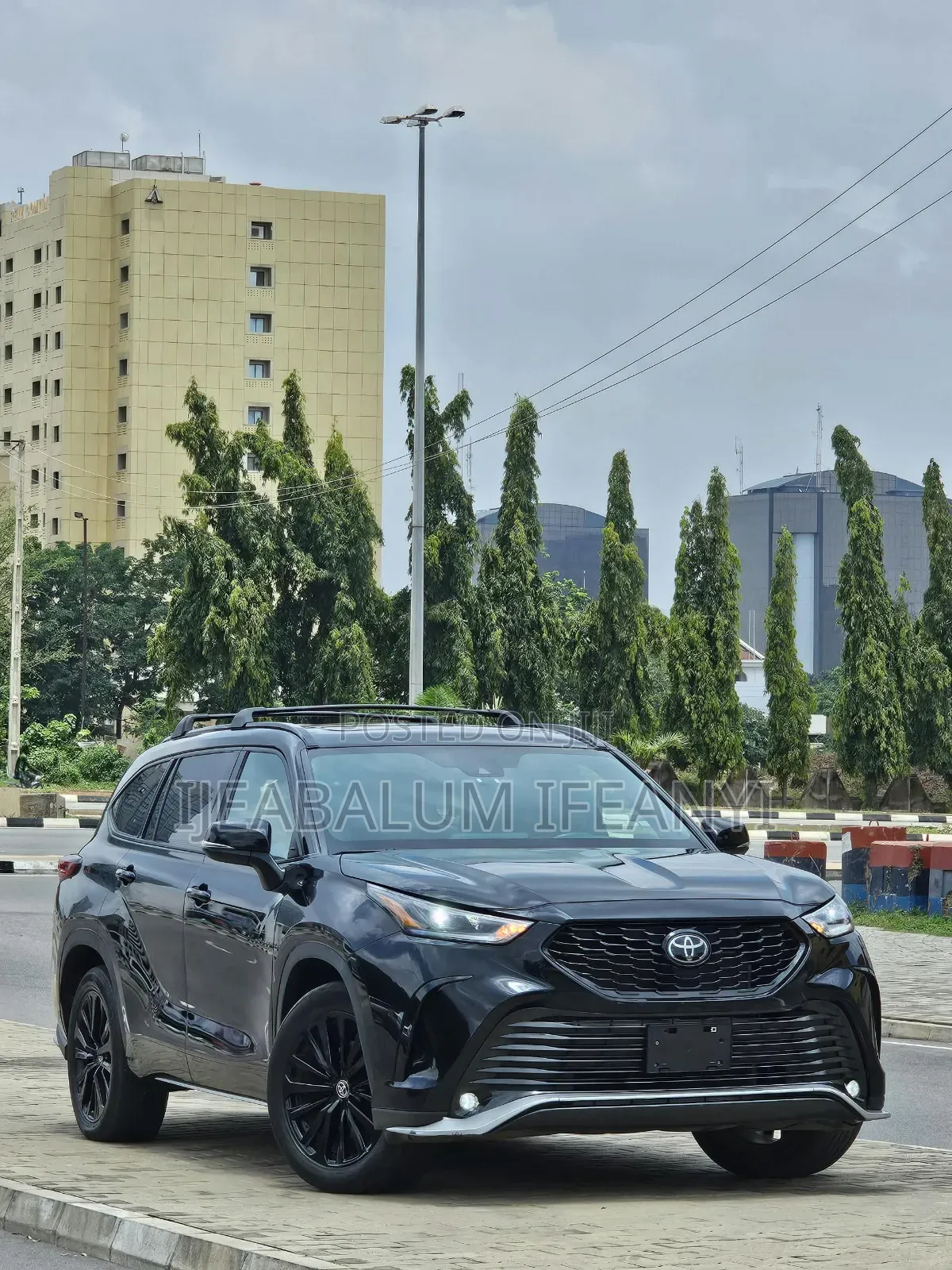 Toyota Highlander XSE AWD 2024 Black