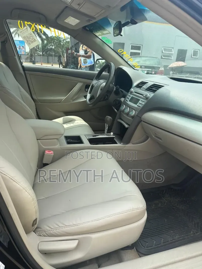 Toyota Camry LE 4dr Sedan (2.4L 4cyl 5A) 2008 Black