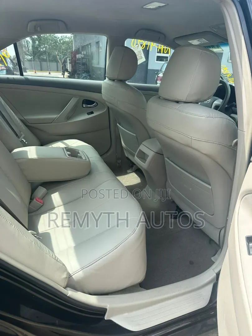 Toyota Camry LE 4dr Sedan (2.4L 4cyl 5A) 2008 Black