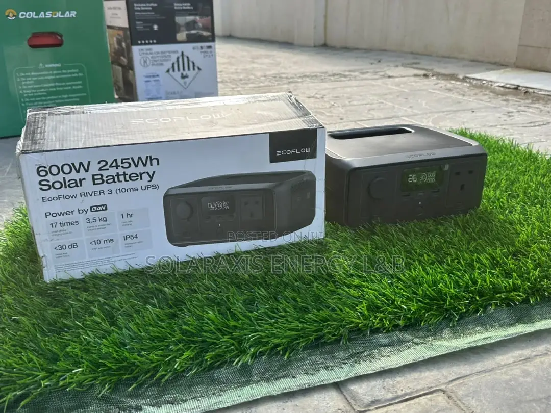 EcoFlow RIVER 3 600W | 245Wh Portable Power Station | Solar Generator
