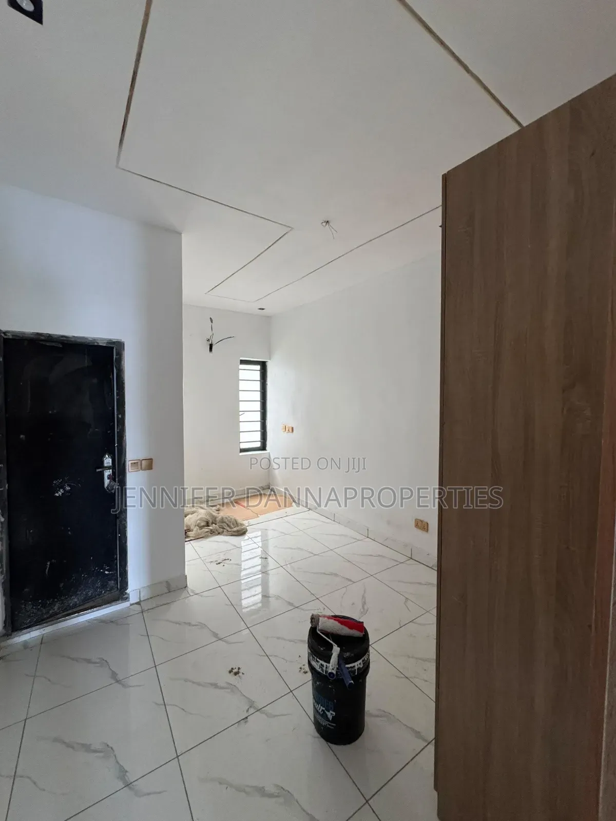 4bdrm Duplex in Ikota for sale