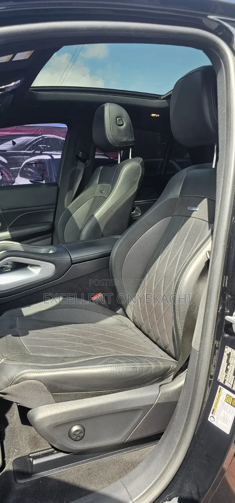 Mercedes-Benz GLE-Class 2024 Black