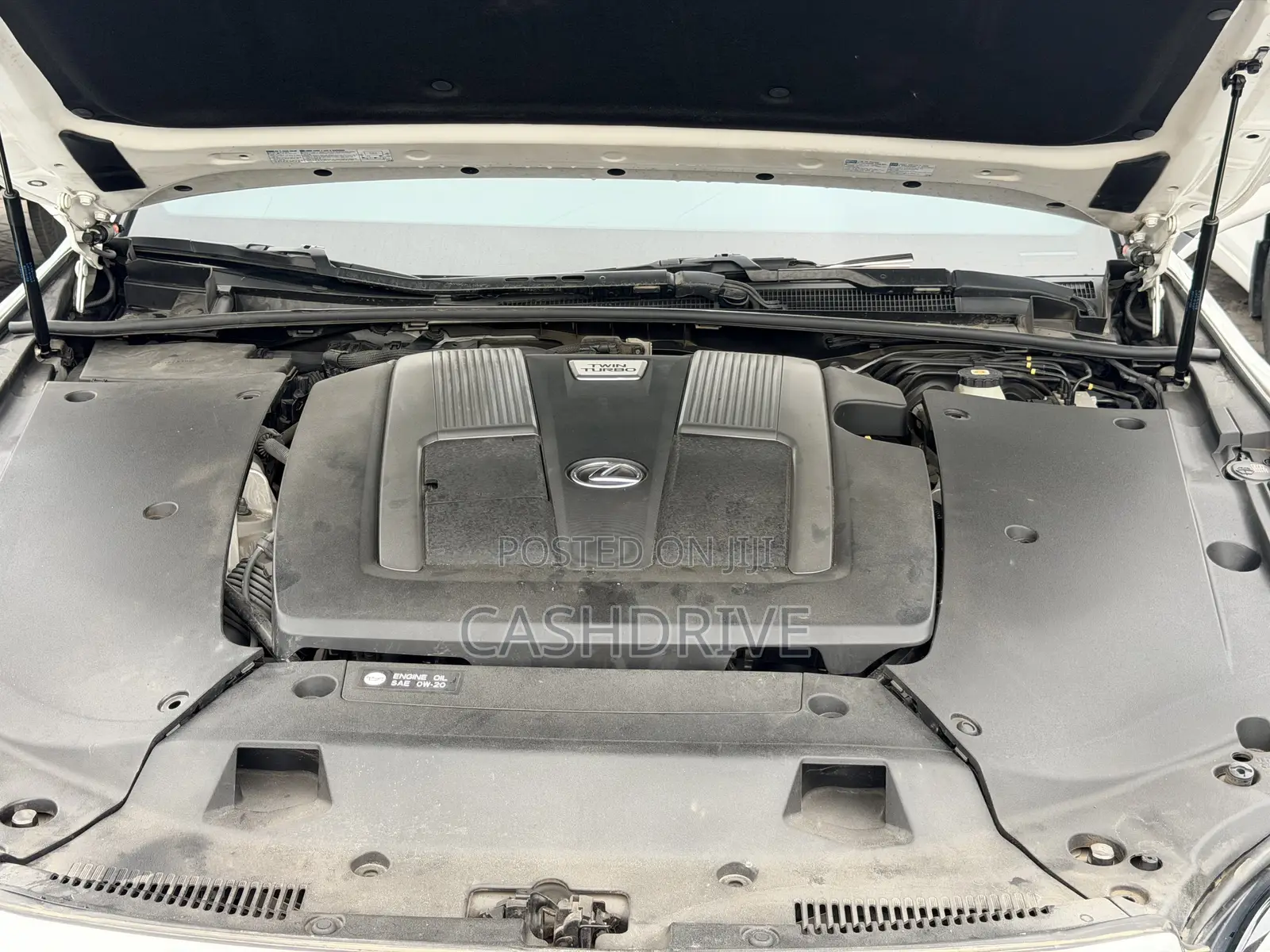 Lexus LS 2022 White