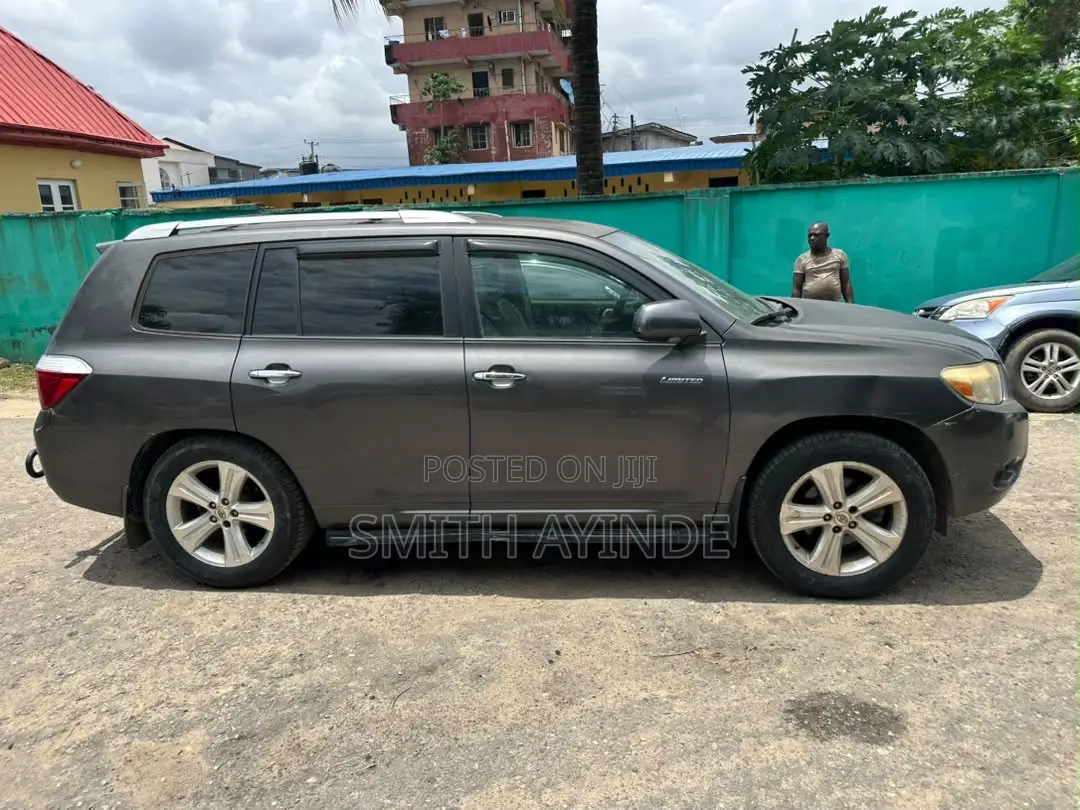 Toyota Highlander Limited 2008 Gray