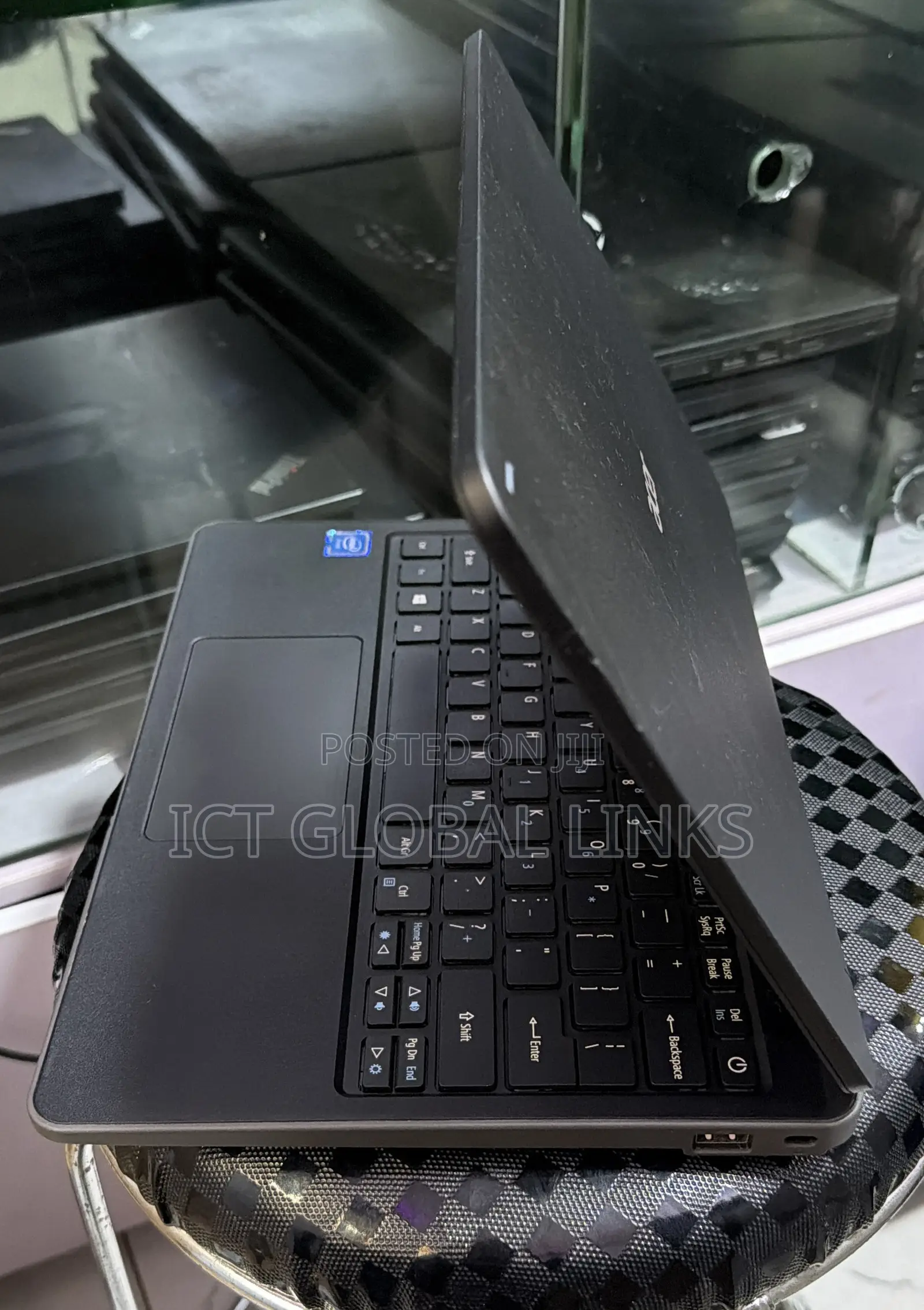Laptop Acer TravelMate B 4GB Intel eMMC 640GB