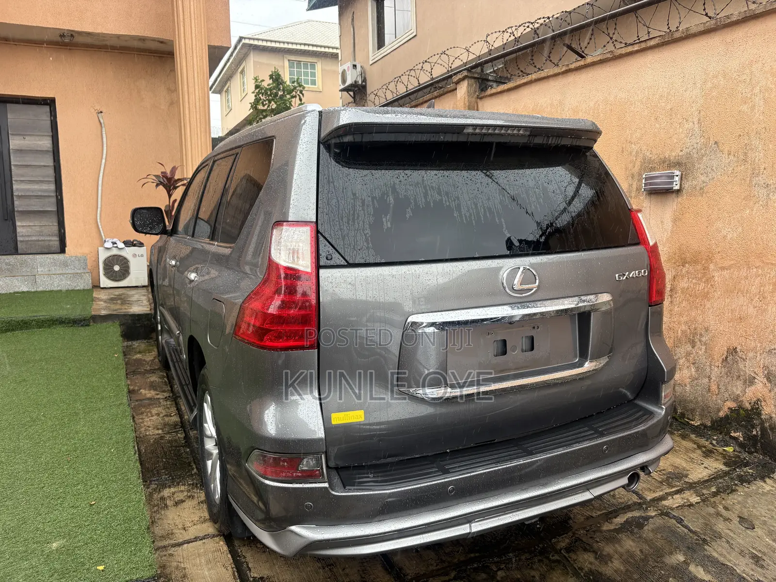 Lexus GX 460 Premium 2011 Gray