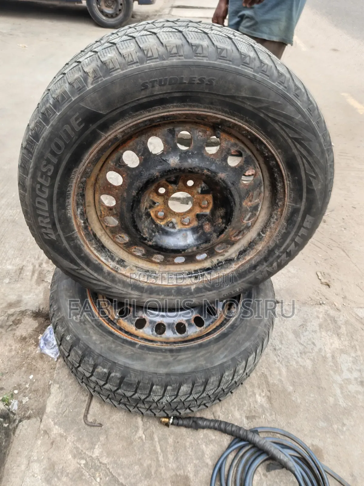 235/60/17 Tokunbo