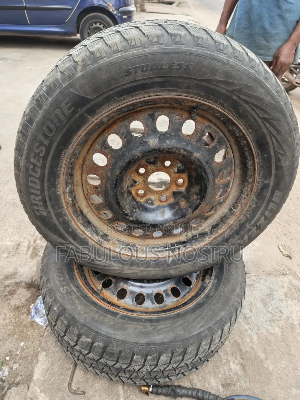 235/60/17 Tokunbo