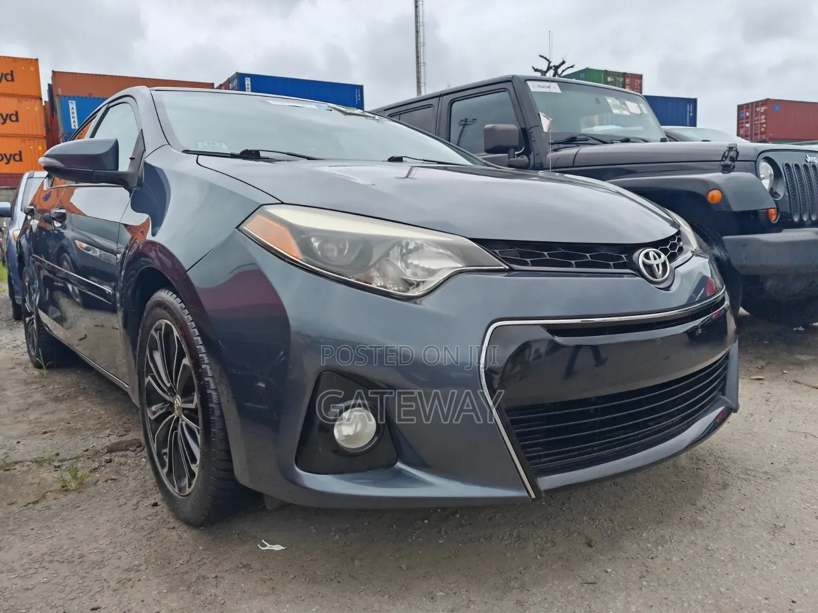 Toyota Corolla S Plus 4dr Sedan (1.8L 4cyl 6M) 2015 Gray