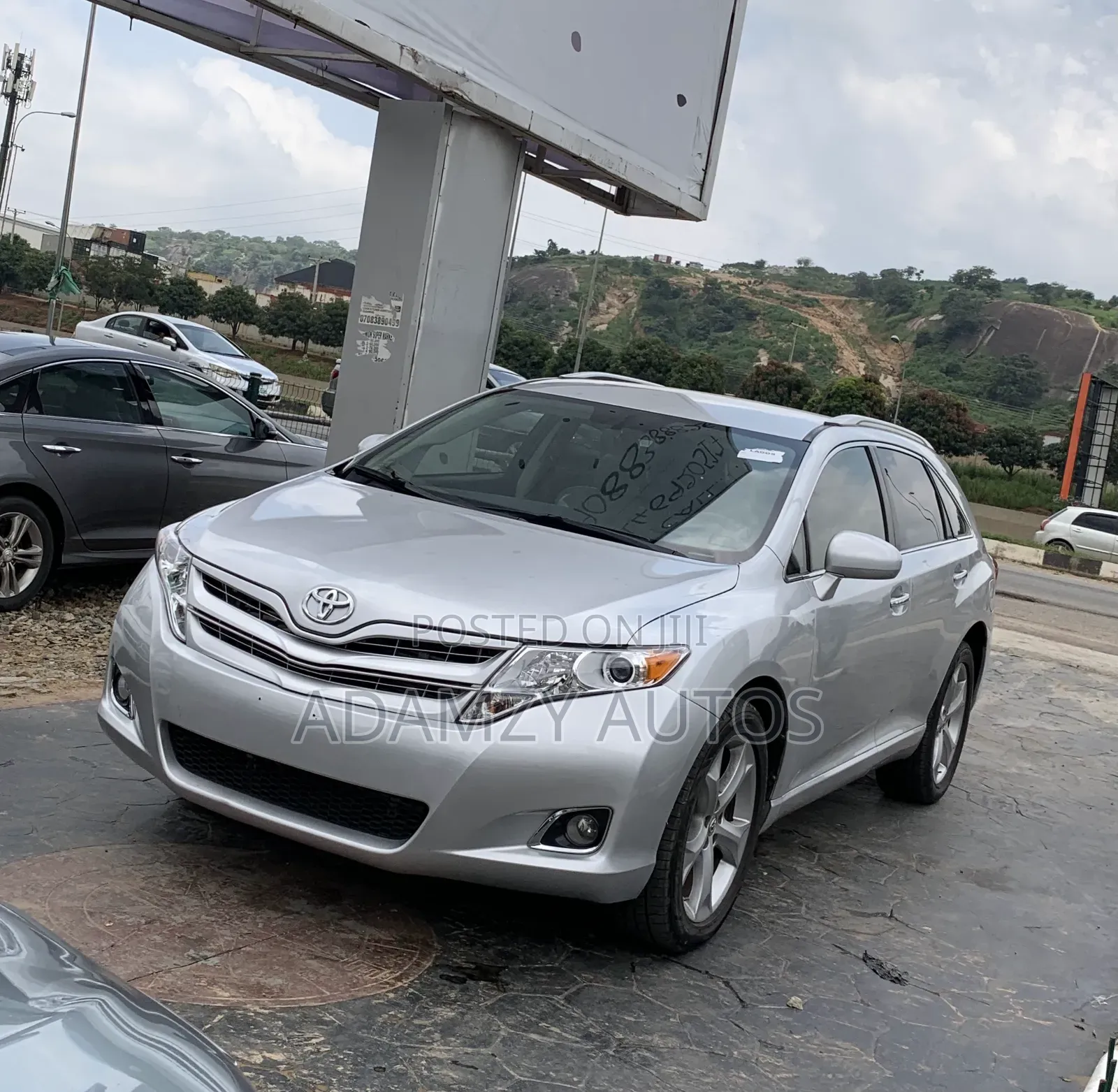 Toyota Venza 2010 Silver