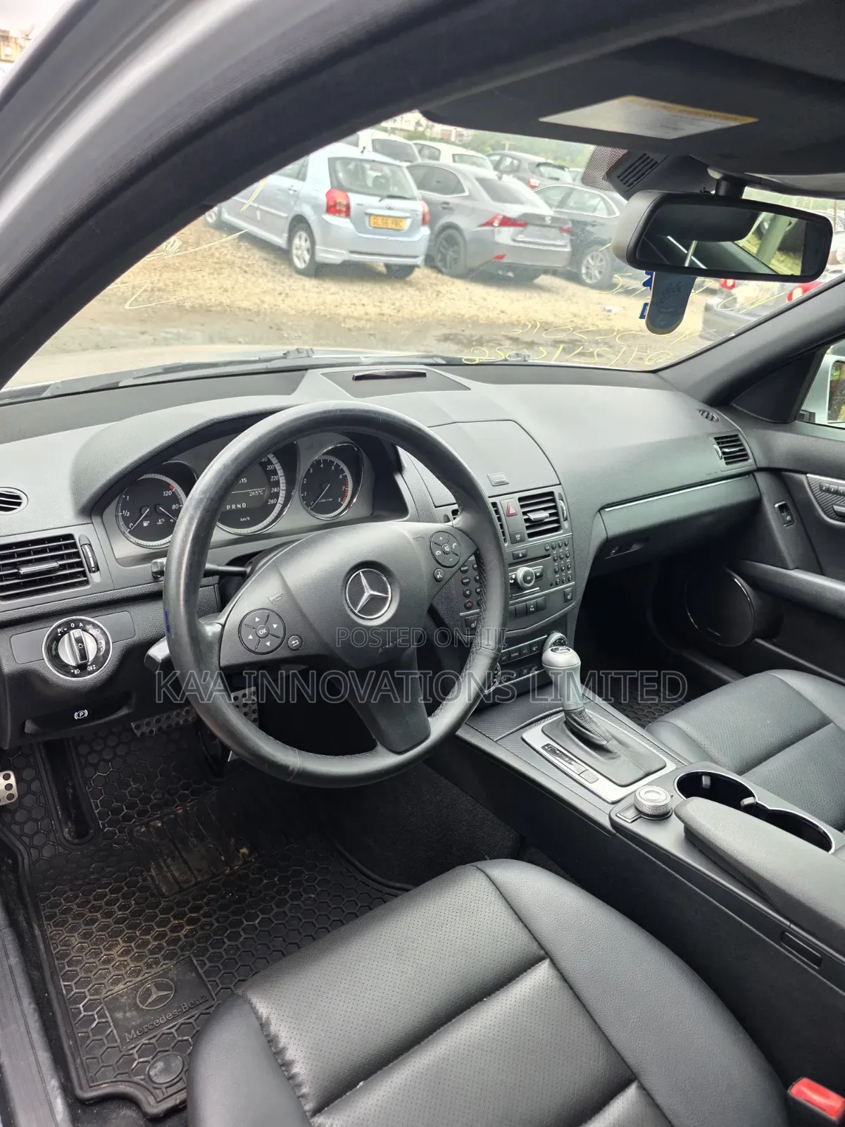 Mercedes-Benz C300 2011 Silver