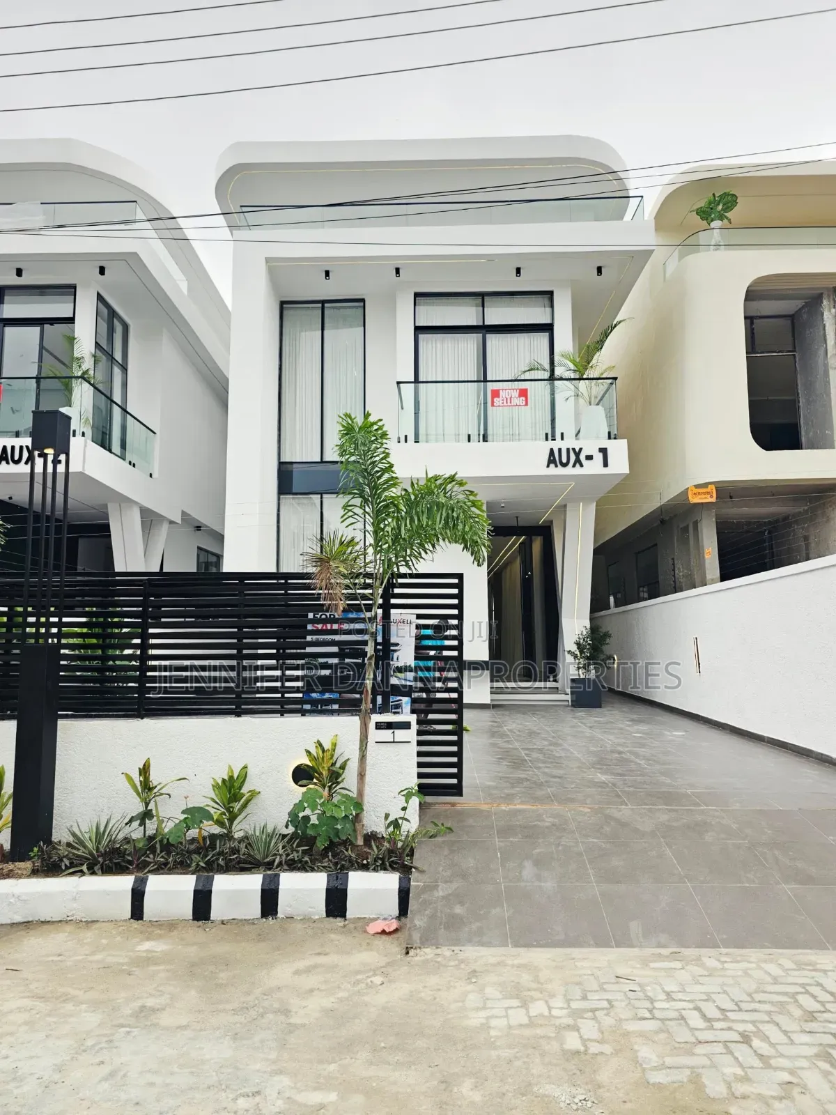 5bdrm Duplex in Royal Pine Estate, Lekki Phase 2 for sale