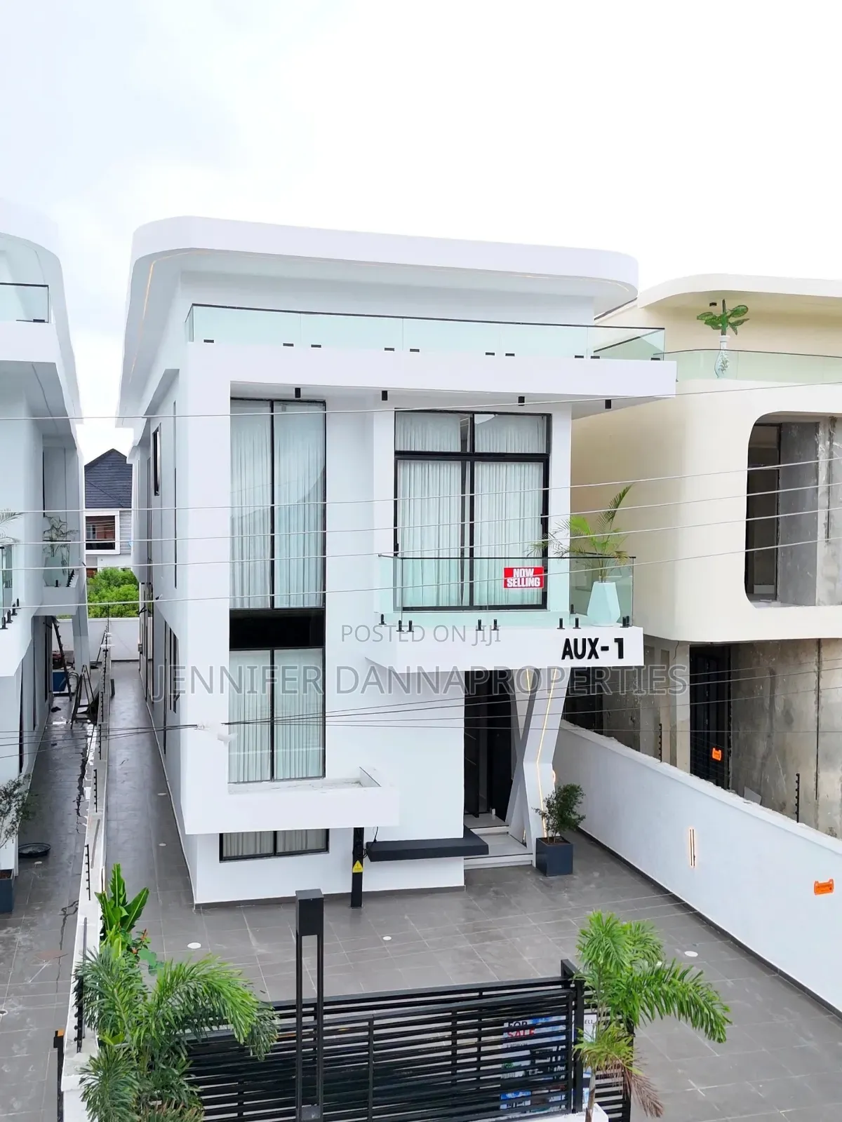 5bdrm Duplex in Royal Pine Estate, Lekki Phase 2 for sale