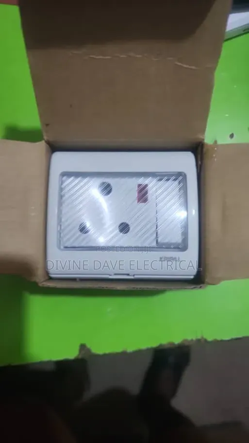 15a Waterproof Socket