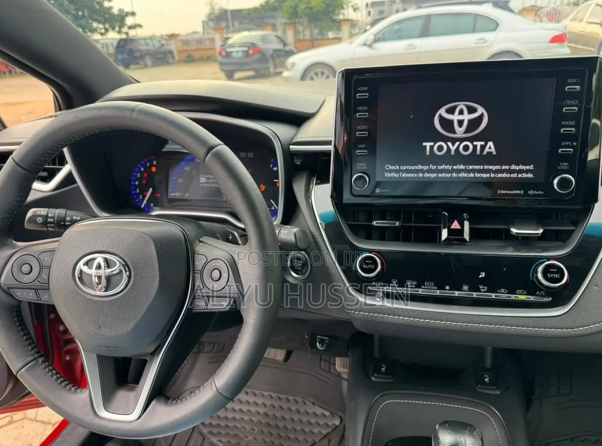 Toyota Corolla 2020 Red