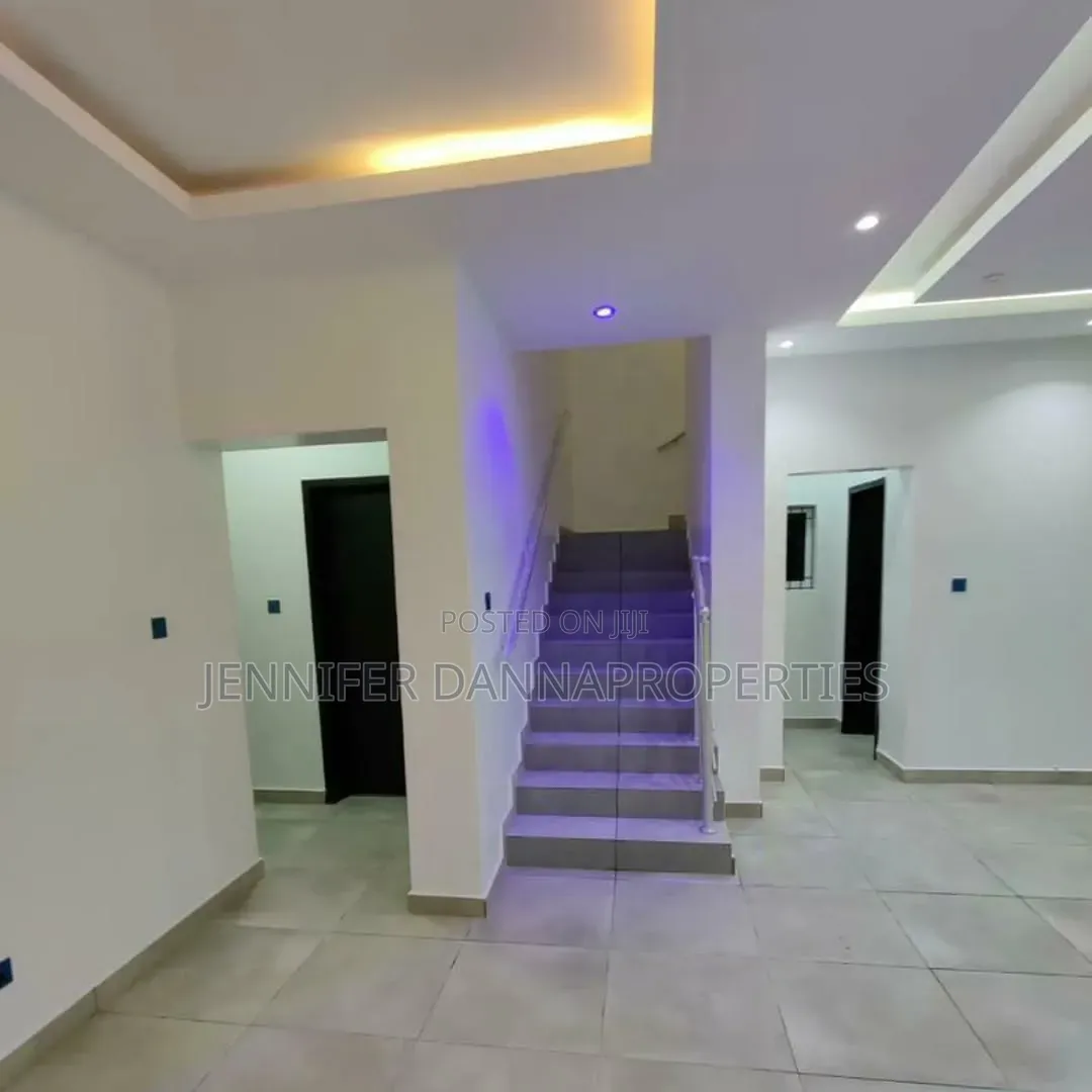 4bdrm Duplex in Abijo for sale