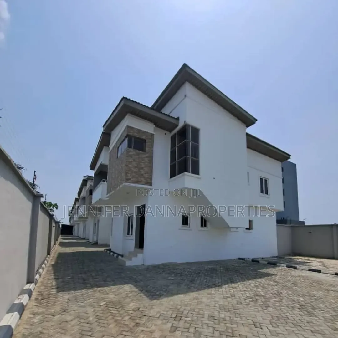 4bdrm Duplex in Abijo for sale
