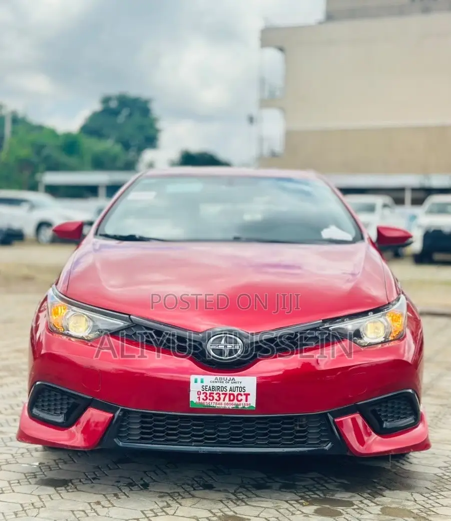 Scion iM Base 2016 Red