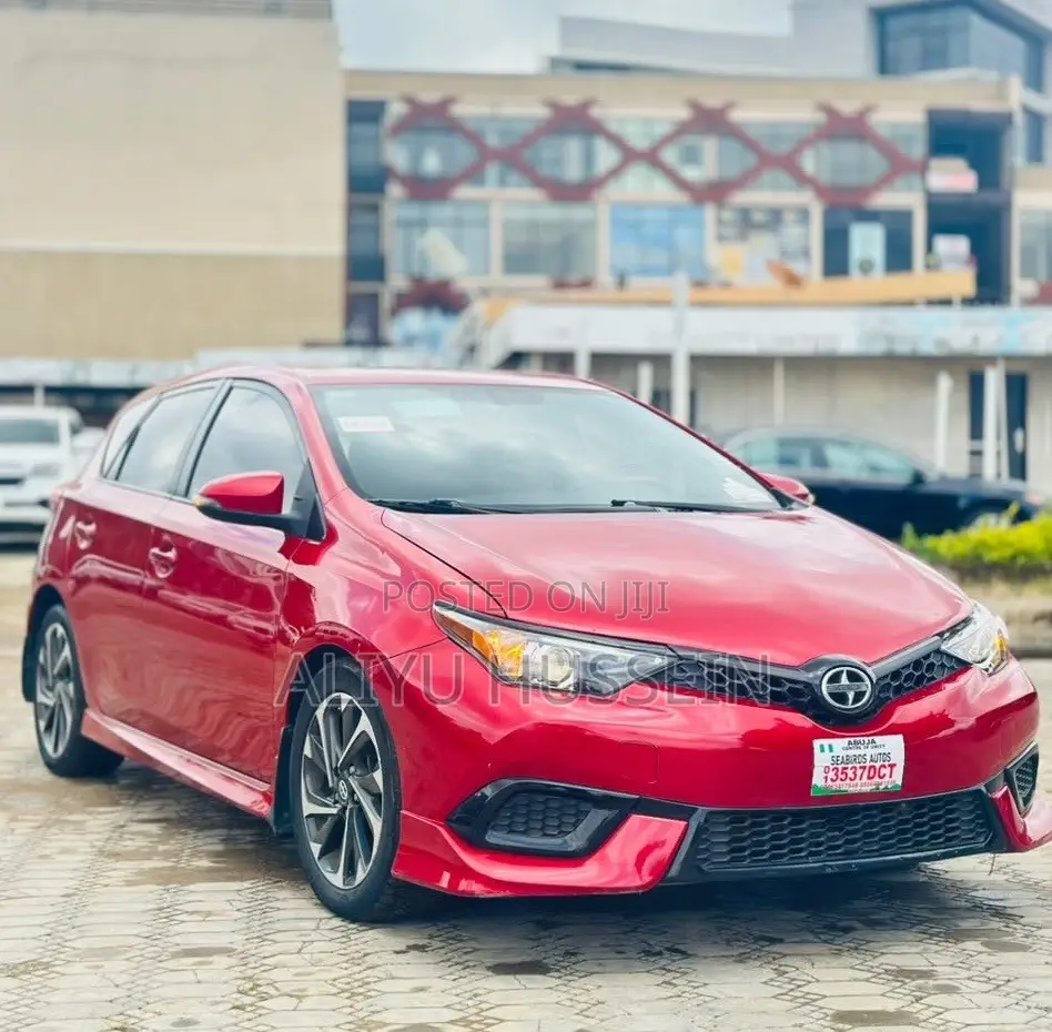 Scion iM Base 2016 Red
