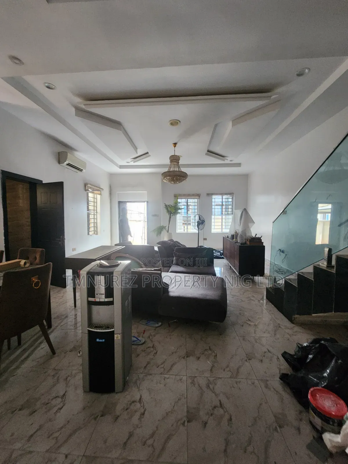 Furnished 4bdrm Duplex in Chevron for rent