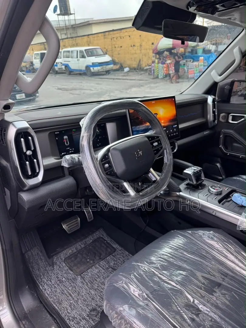 Jetour T2 2.0 Petrol AWD 2025 Gray