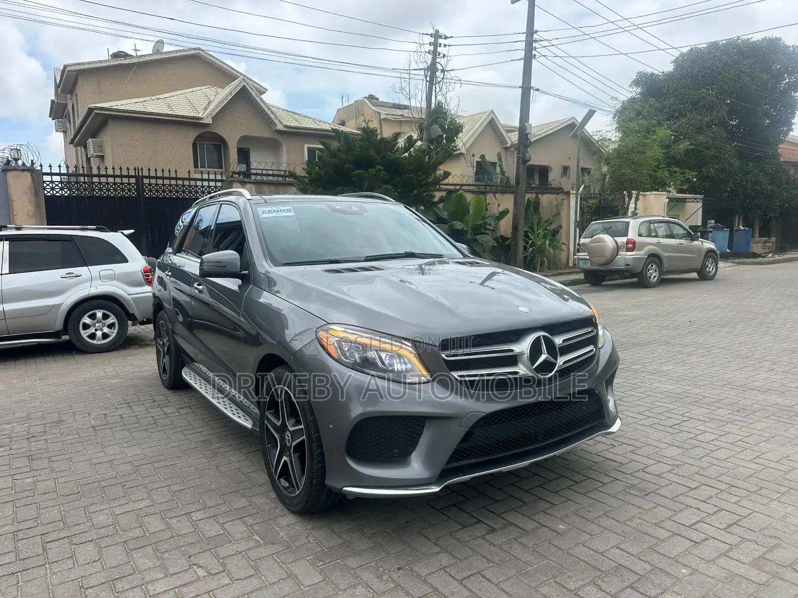 Mercedes-Benz GLE-Class GLE 350d 4MATIC 2017 Gray