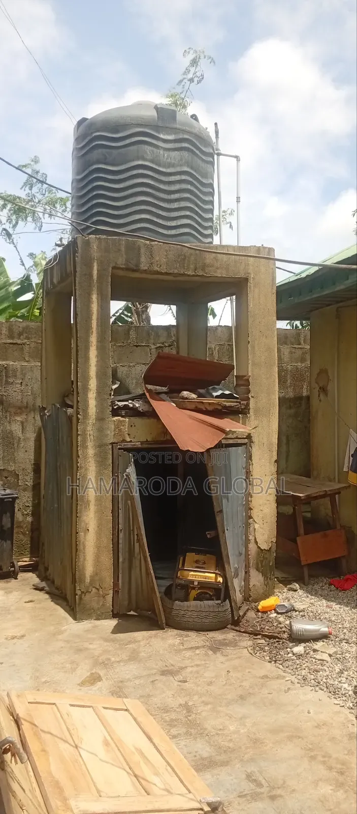 11bdrm Block of Flats in Ijegun for sale