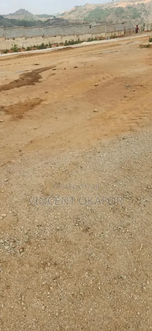 350sqm for 4 Bedroom Fully Detached Duplex