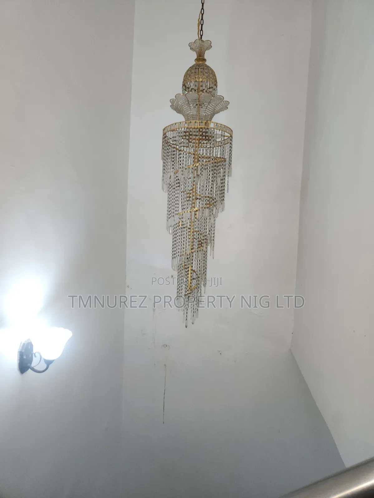 4bdrm Duplex in Chevron for rent