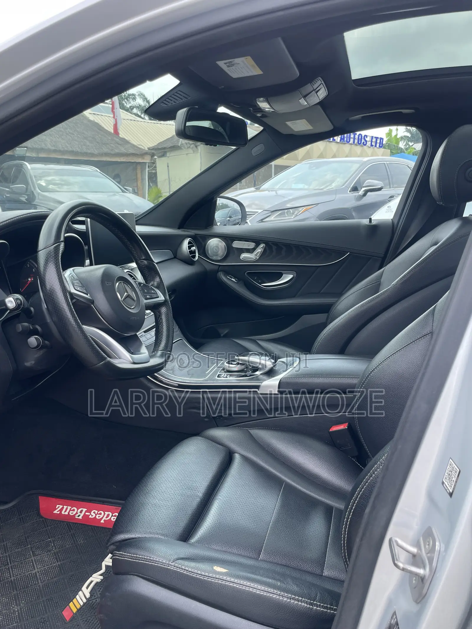 Mercedes-Benz C300 Luxury 4dr AWD 4Matic Sedan (2.0L 4cyl 7A) 2015