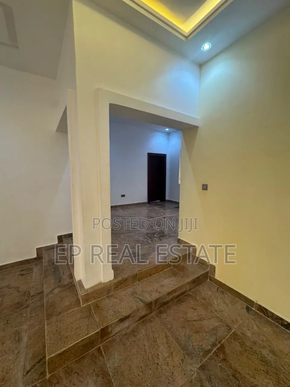 4bdrm Duplex in Galadimawa for sale