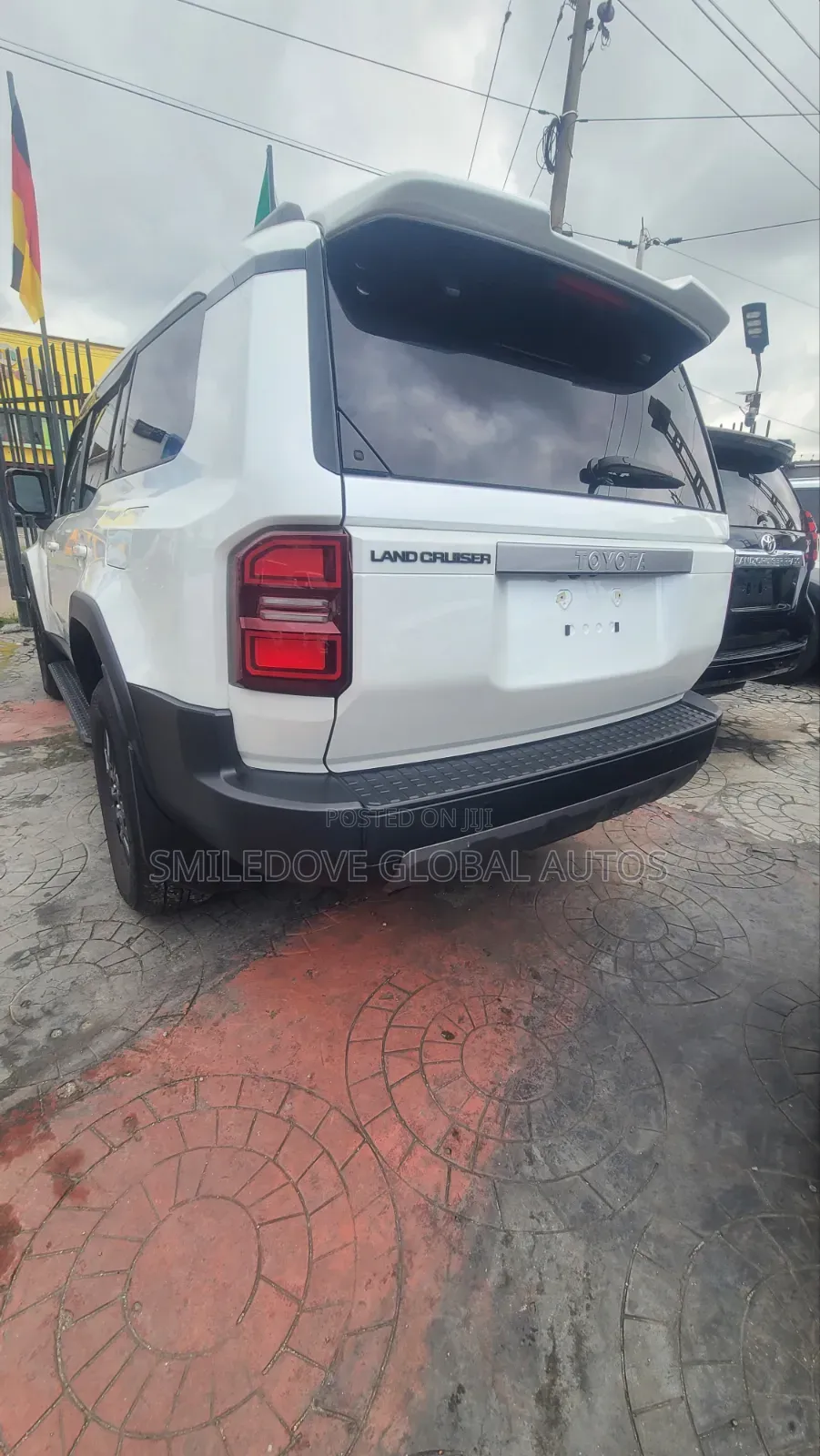 Toyota Land Cruiser 2025 White