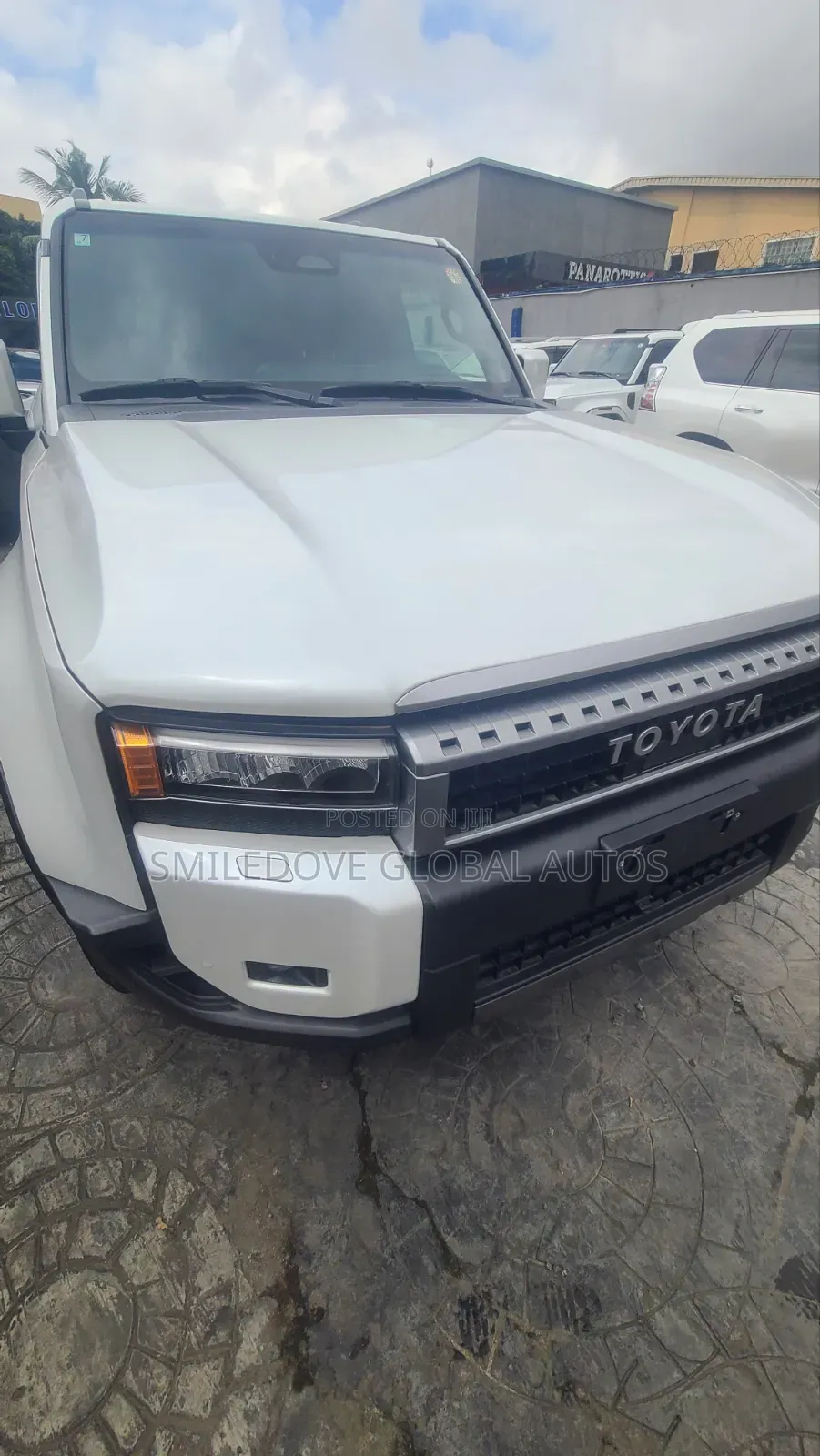 Toyota Land Cruiser 2025 White