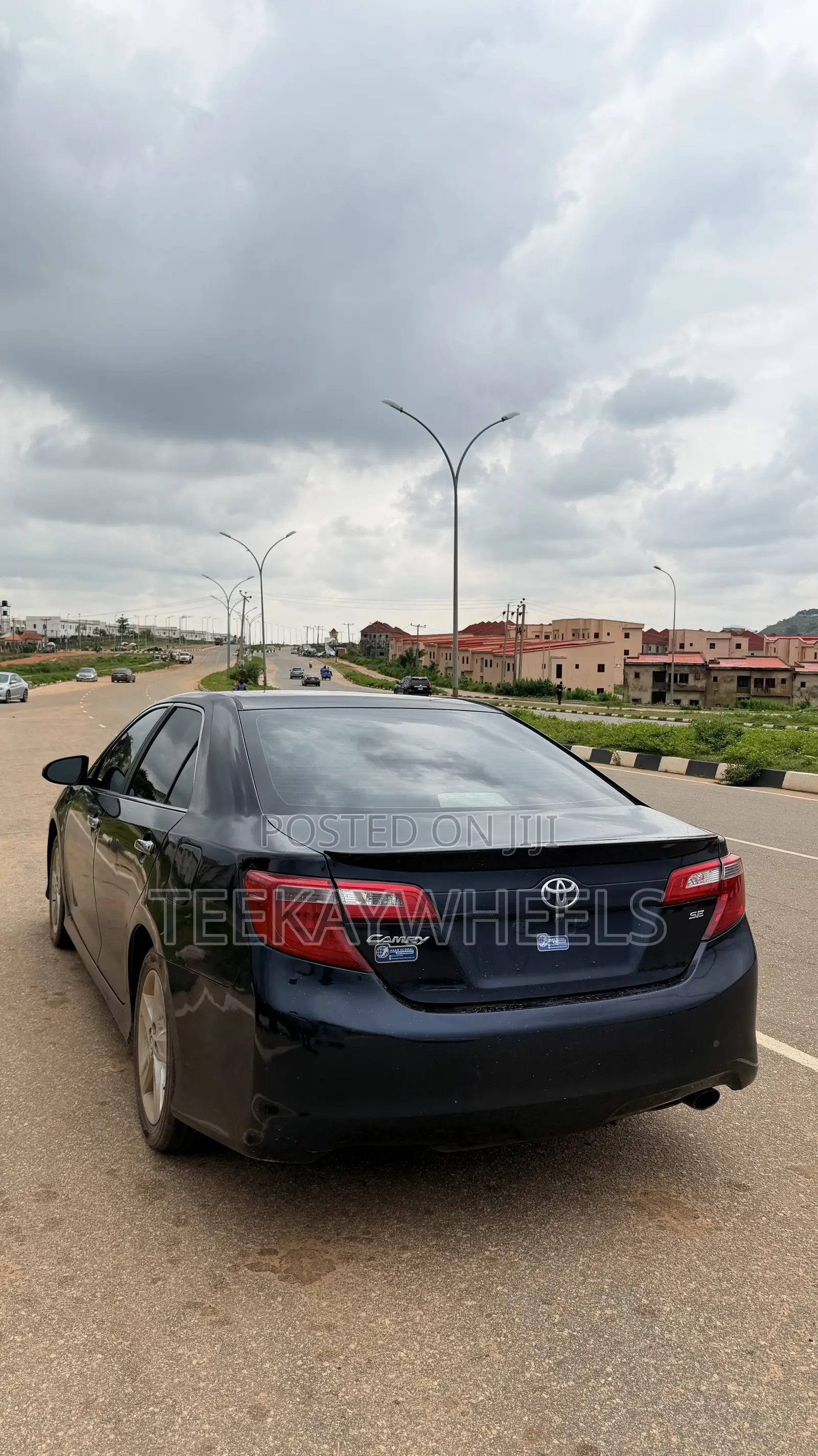 Toyota Camry SE 4dr Sedan (2.5L 4cyl 6A) 2014 Blue
