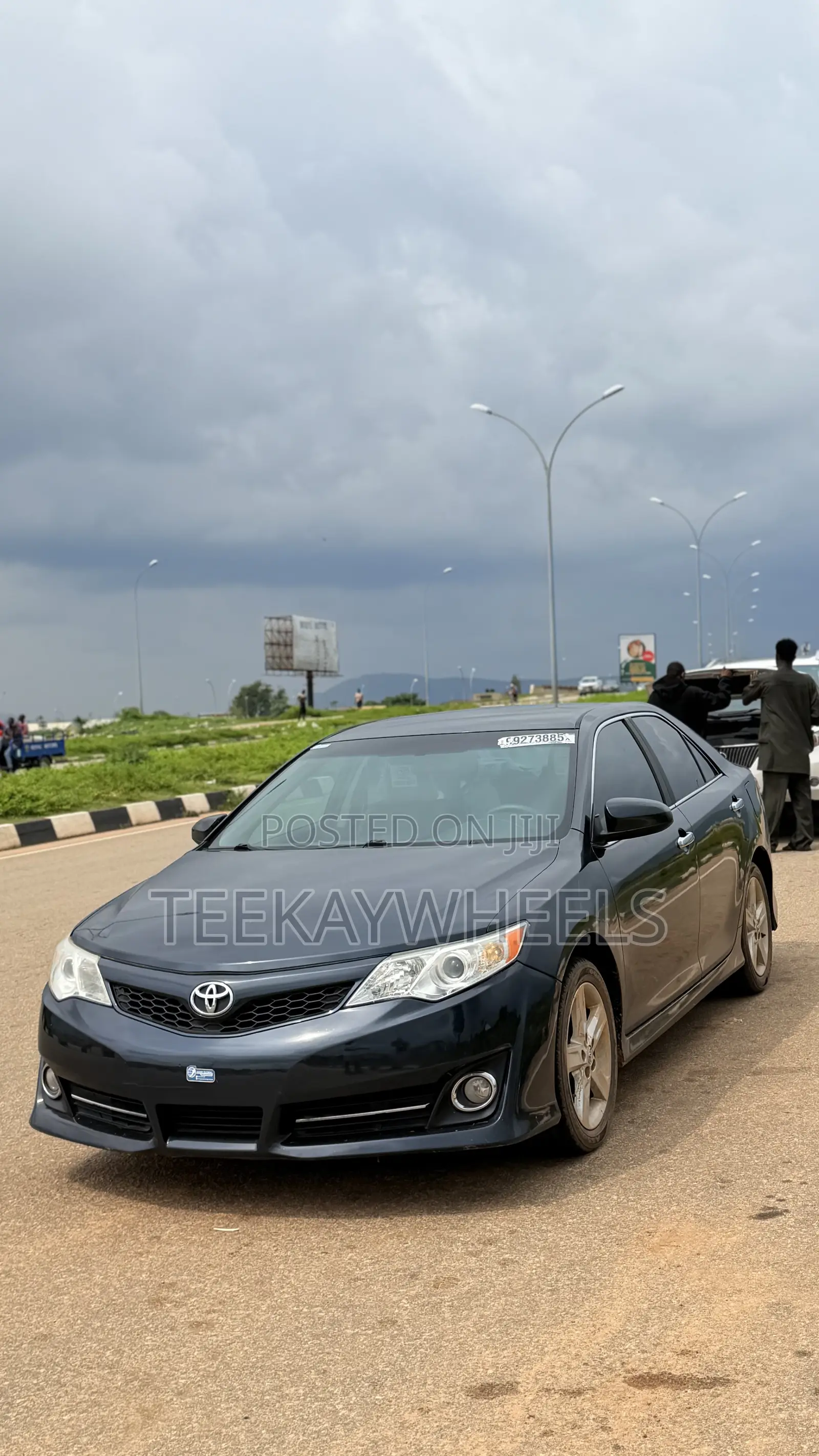 Toyota Camry SE 4dr Sedan (2.5L 4cyl 6A) 2014 Blue