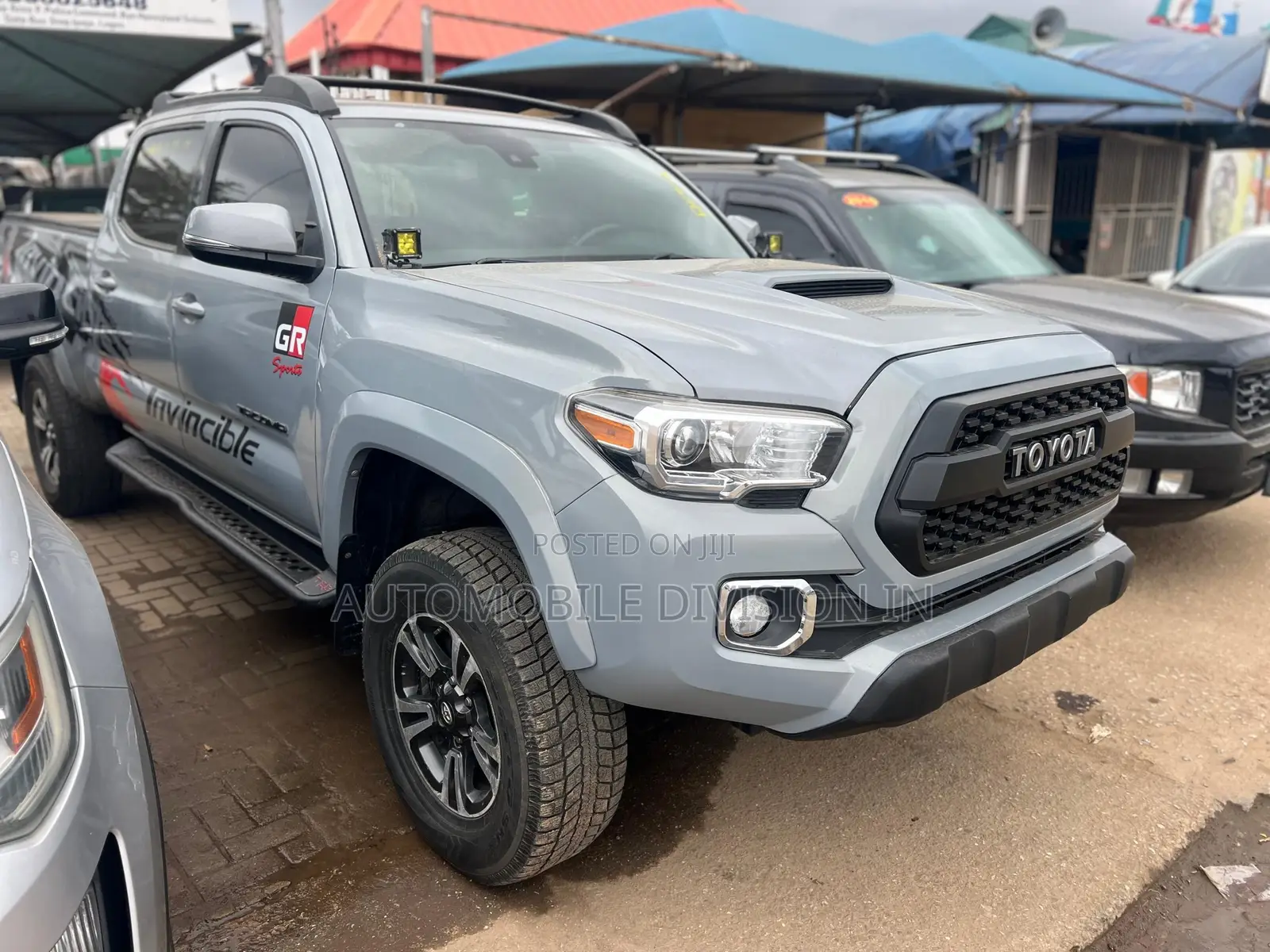 Toyota Tacoma SR5 2018 Silver