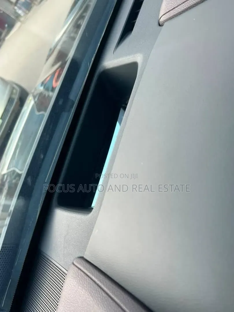 Toyota Highlander Limited AWD 2023 Black