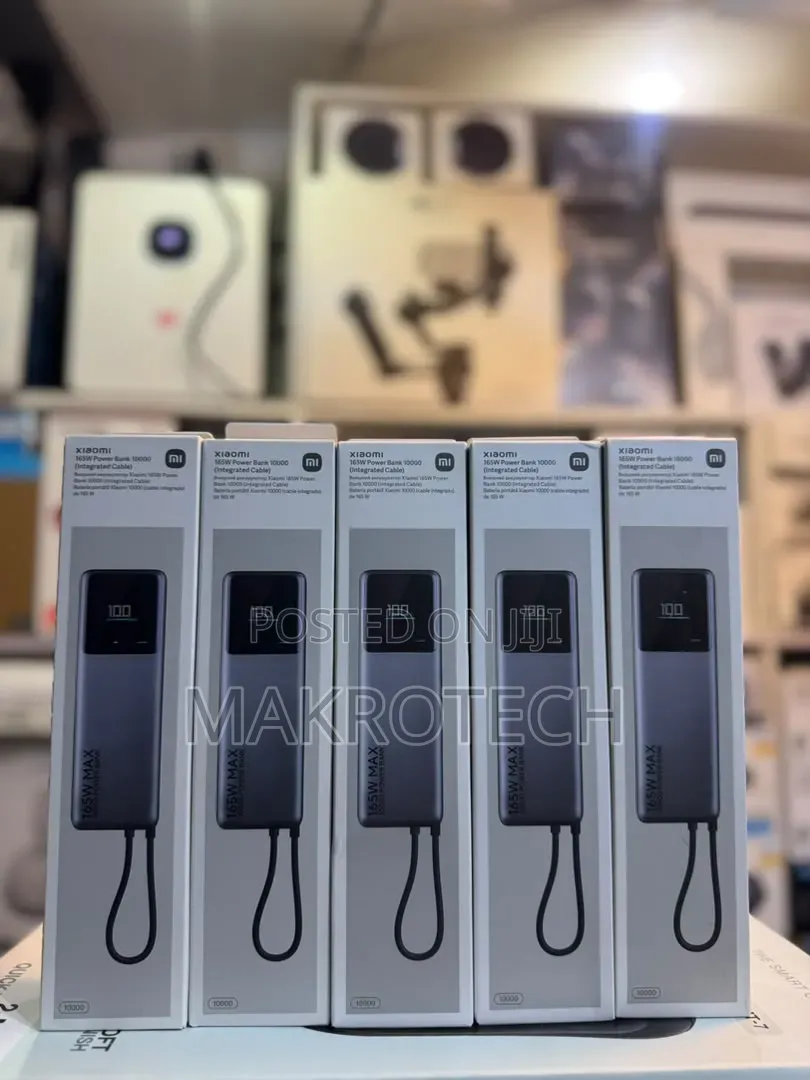 Xiaomi 165W Power Bank 10000mAh (Integrated Cable)-Silver