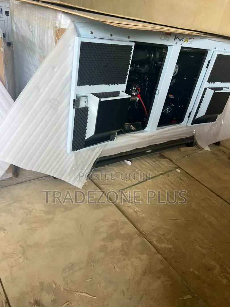 Perkins 100kVA Acoustic Canopy Generator
