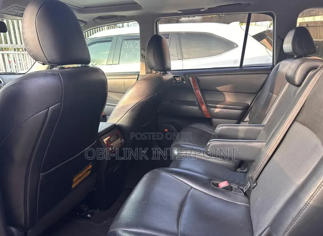 Toyota Highlander 2013
