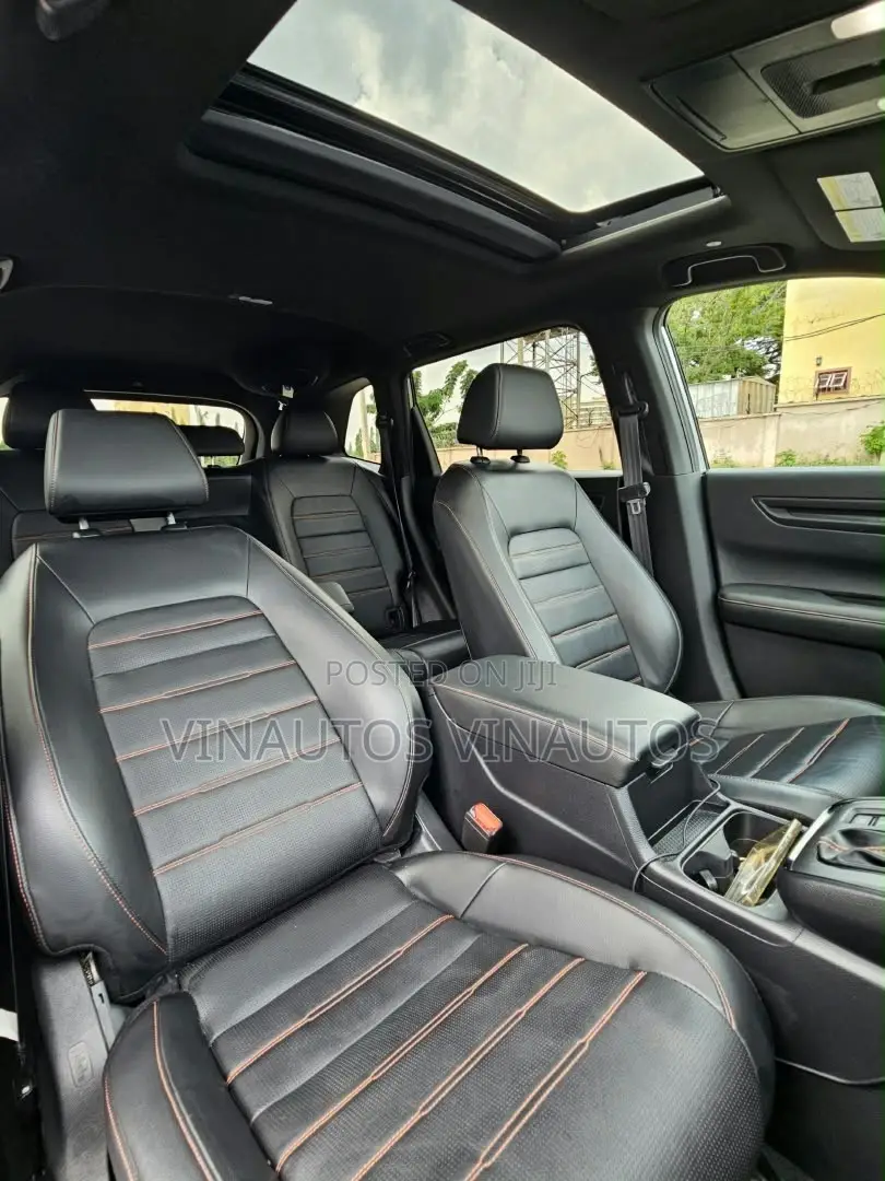 Honda CR-V 2024 Gray